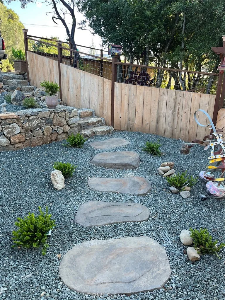 9786 Pinon Way Kelseyville, CA 95451