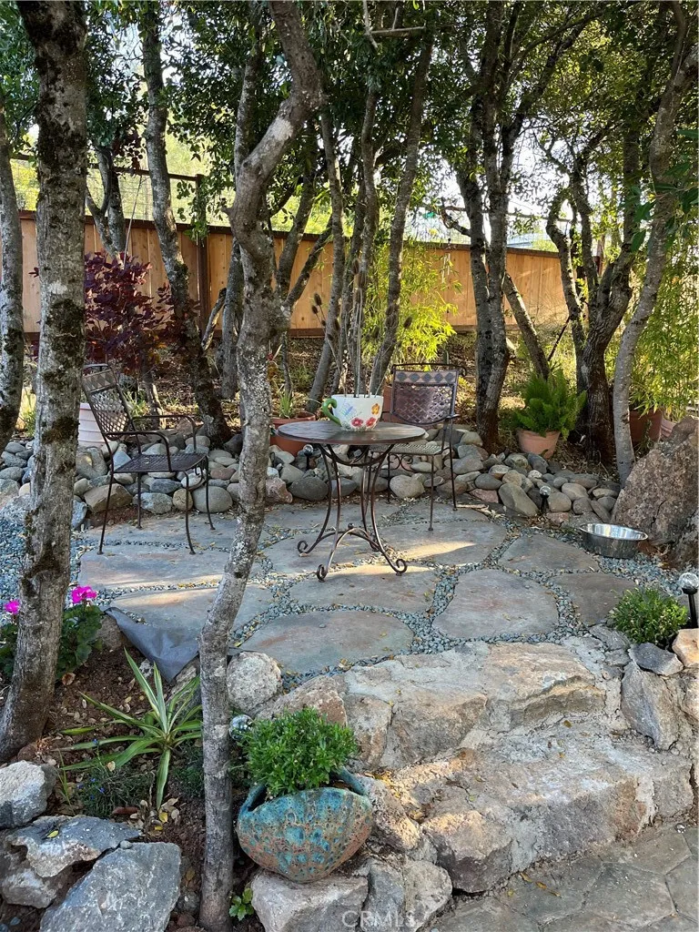 9786 Pinon Way Kelseyville, CA 95451