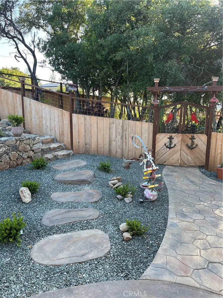 9786 Pinon Way Kelseyville, CA 95451