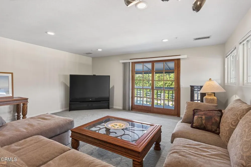 10995 Alto Court Oak View, CA 93022