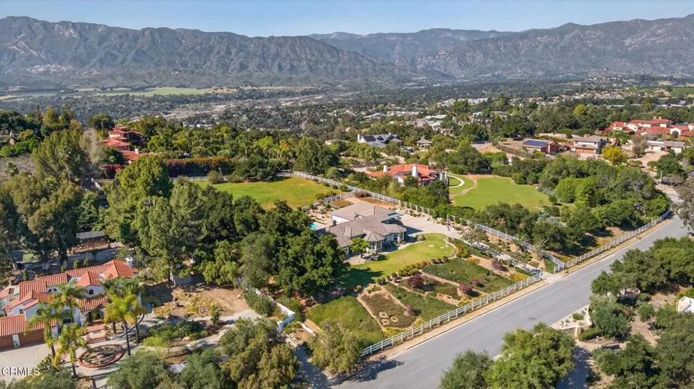 10995 Alto Court Oak View, CA 93022