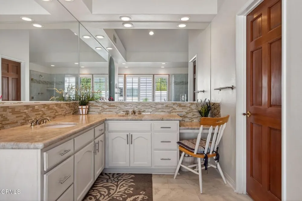 10995 Alto Court Oak View, CA 93022
