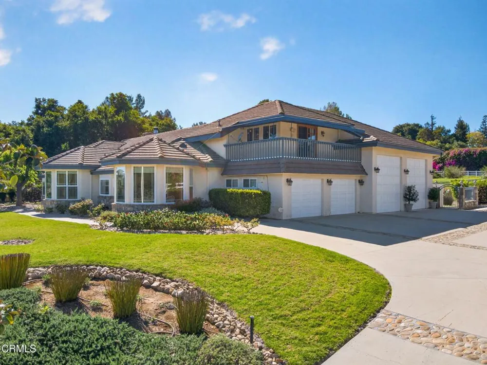 10995 Alto Court Oak View, CA 93022