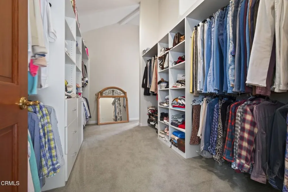 10995 Alto Court Oak View, CA 93022