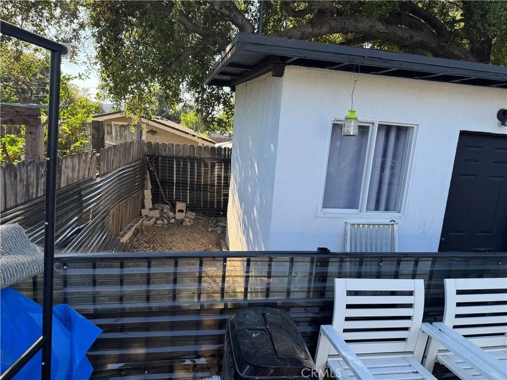 10015 Marcus Tujunga, CA 91042
