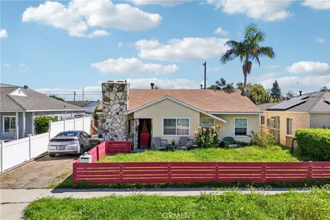 13932 Elmcroft