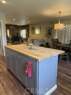 13932 Elmcroft Norwalk, CA 90650
