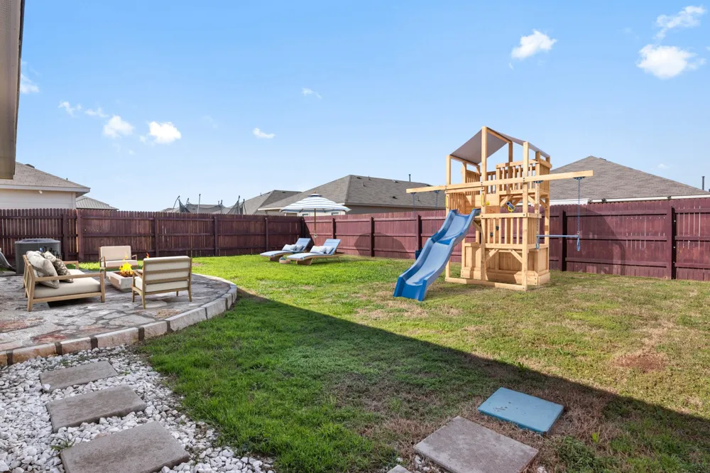 3600 Batson Drive Austin, TX 78725