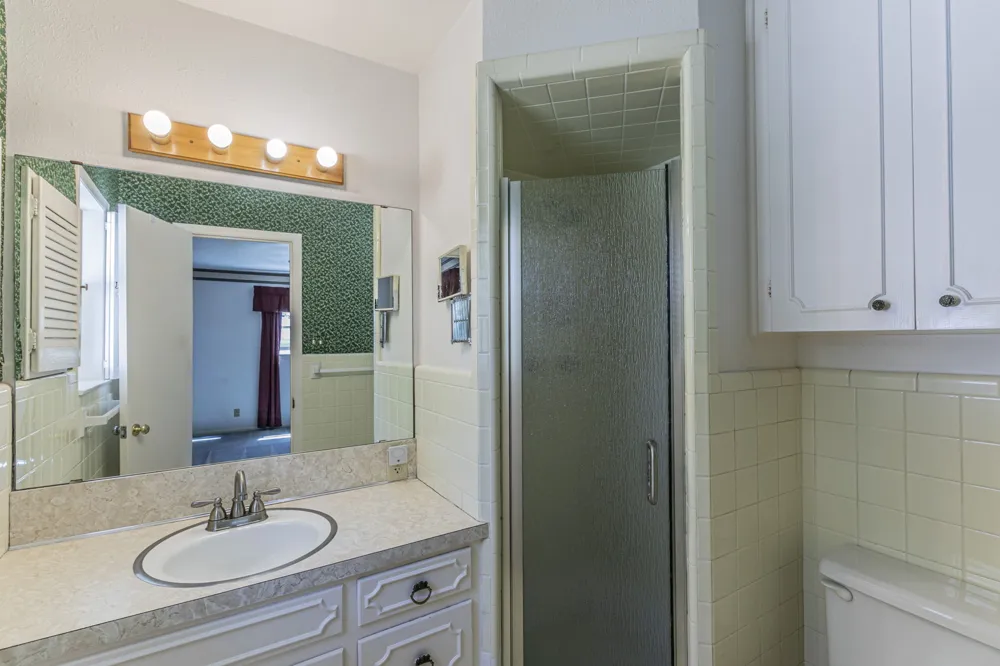 1808 Beal Street Belton, TX 76513