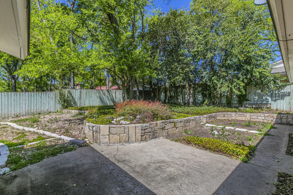 1808 Beal Street Belton, TX 76513