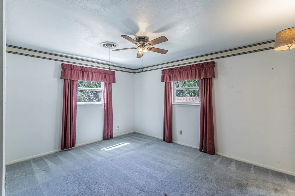 1808 Beal Street Belton, TX 76513