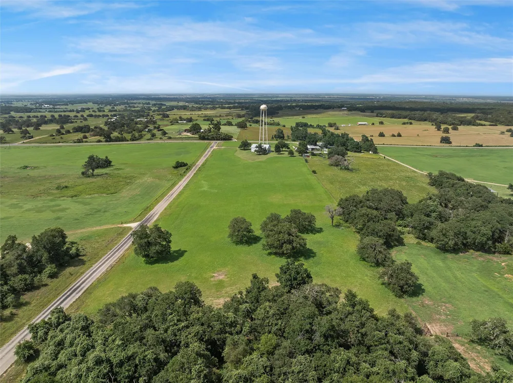 1006 County Road 280 Cameron, TX 76520