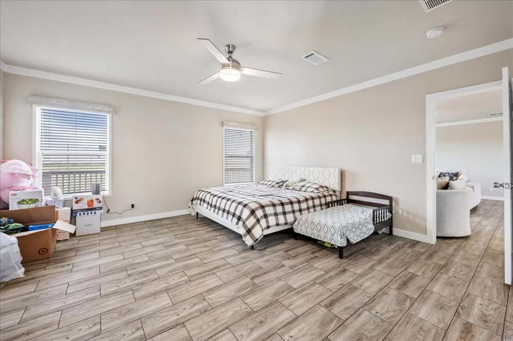 430 County Road 451 Coupland, TX 78615