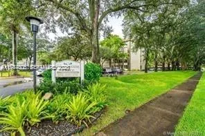 6700 Cypress Rd #409