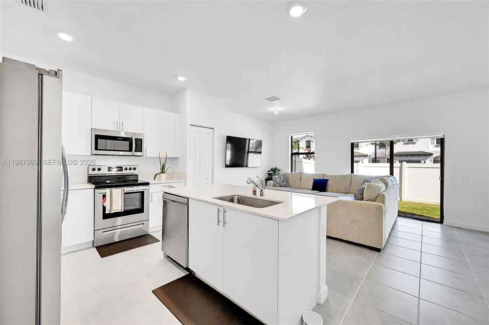 20357 NW 4th Path Miami Gardens, FL 33169