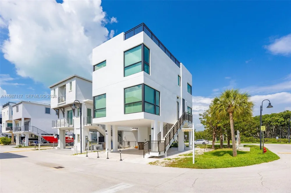 94825 Overseas Hwy 209 Key Largo, FL 33037