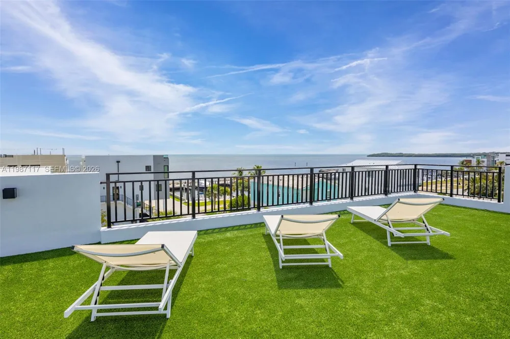 94825 Overseas Hwy 209 Key Largo, FL 33037