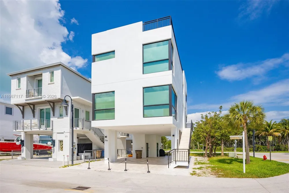 94825 Overseas Hwy 209 Key Largo, FL 33037