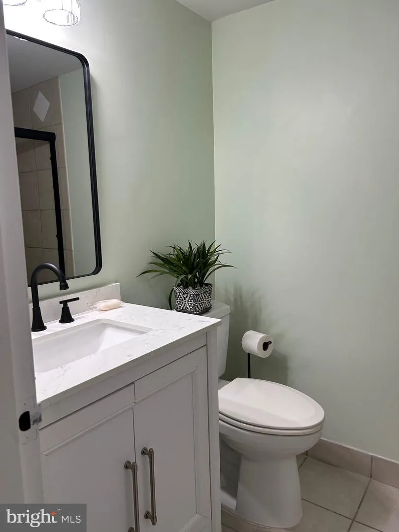 11609 STONEVIEW SQ #11C Reston, VA 20191
