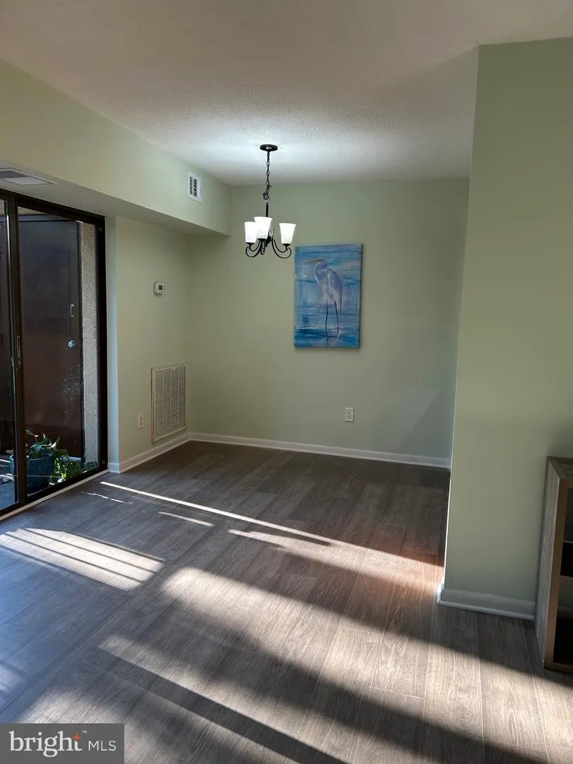 11609 STONEVIEW SQ #11C Reston, VA 20191