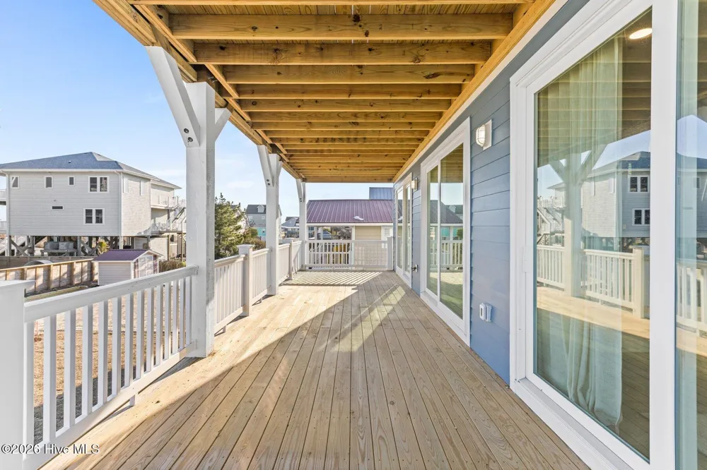 1826 New River Drive Surf City, NC 28445