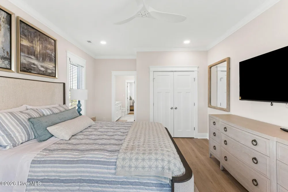 1826 New River Drive Surf City, NC 28445