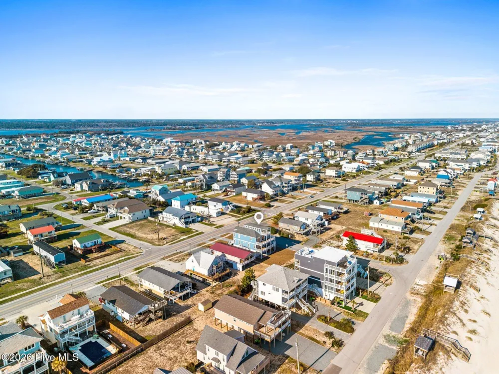 1826 New River Drive Surf City, NC 28445