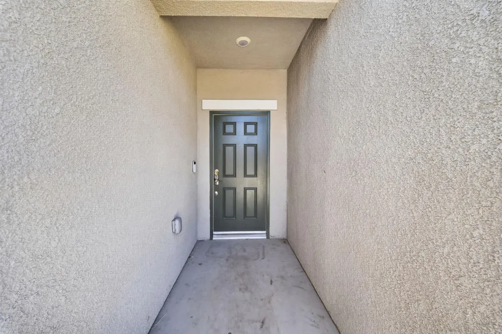 1108 Ventura Street Avenal, CA 93204