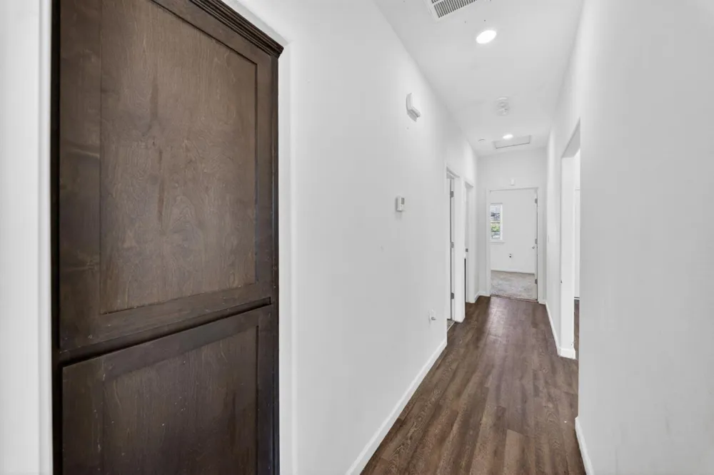 1108 Ventura Street Avenal, CA 93204