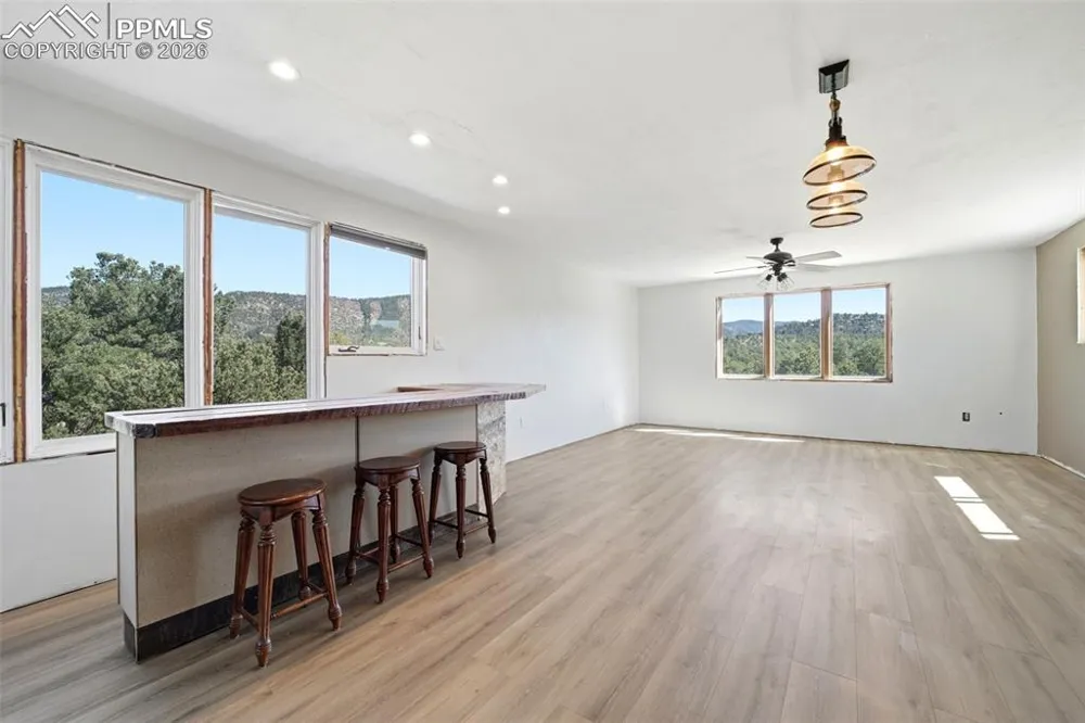 15635 County Road 143 Canon City, CO 81212