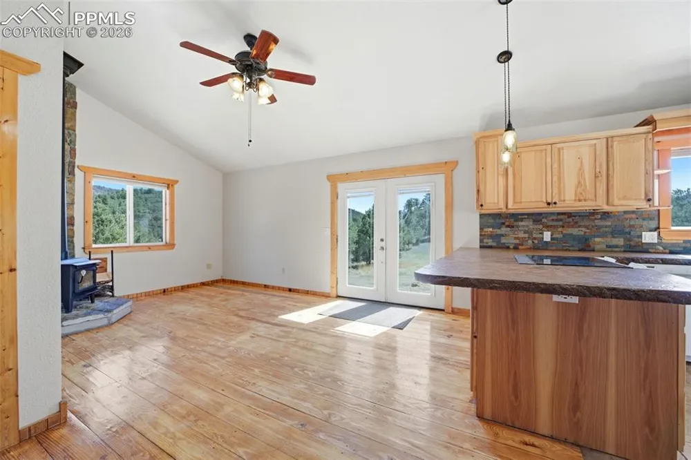 15635 County Road 143 Canon City, CO 81212