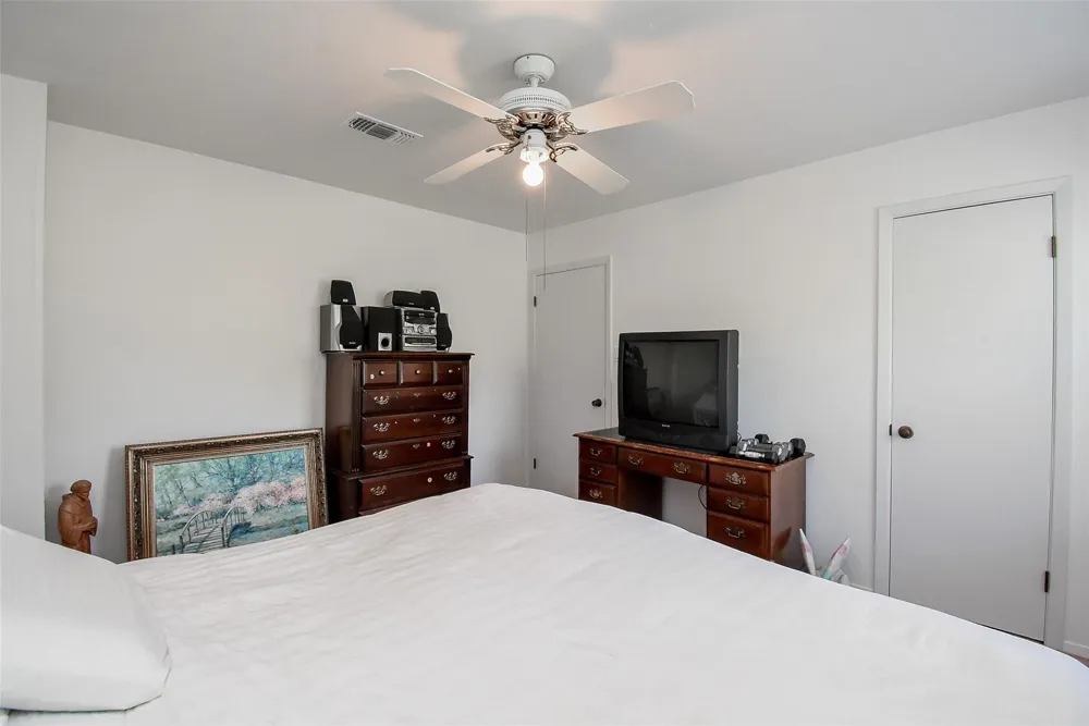 24640 Macedonia Road Hockley, TX 77447