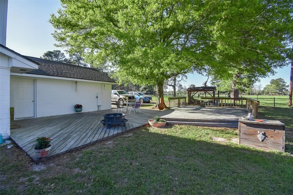 24640 Macedonia Road Hockley, TX 77447