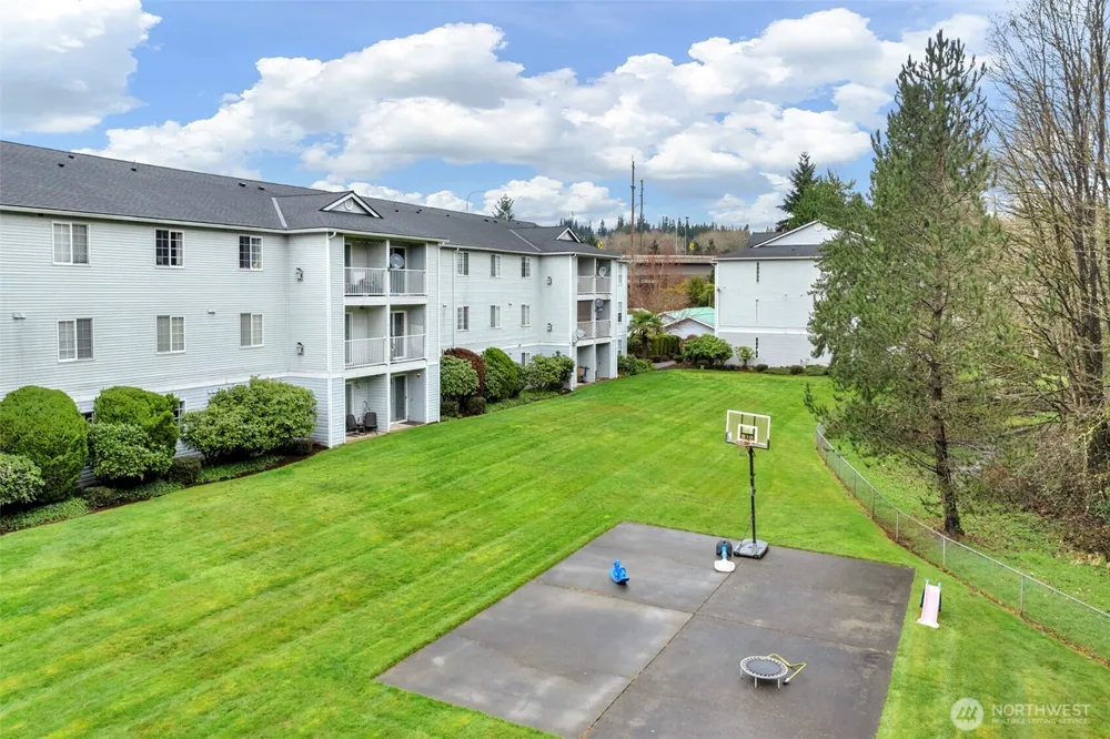 18621 Blueberry Lane #A106 Monroe, WA 98272