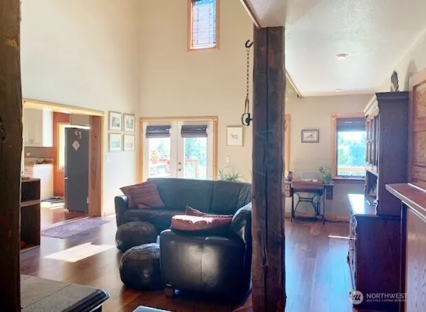 35 Low Ridge Road Malo, WA 99150