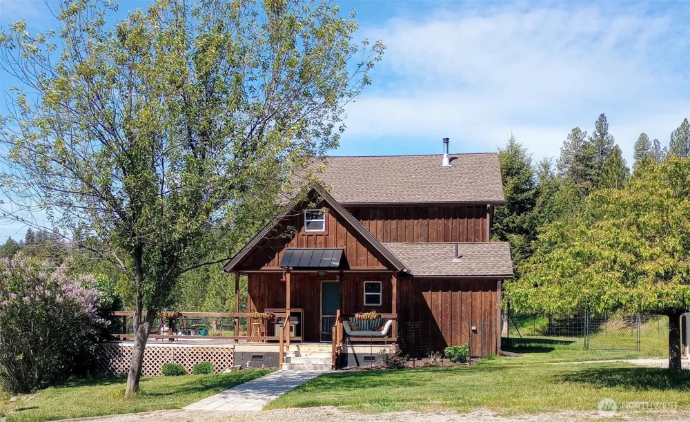 35 Low Ridge Road Malo, WA 99150