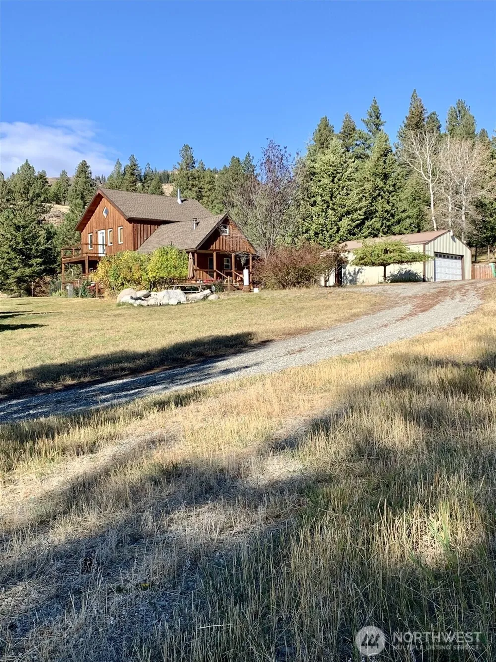 35 Low Ridge Road Malo, WA 99150