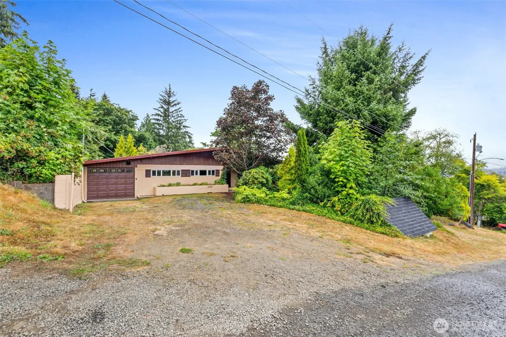 431 B STREET South Bend, WA 98586