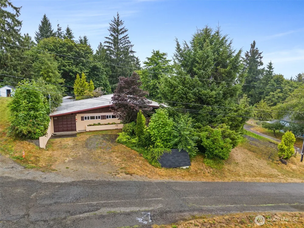 431 B STREET South Bend, WA 98586