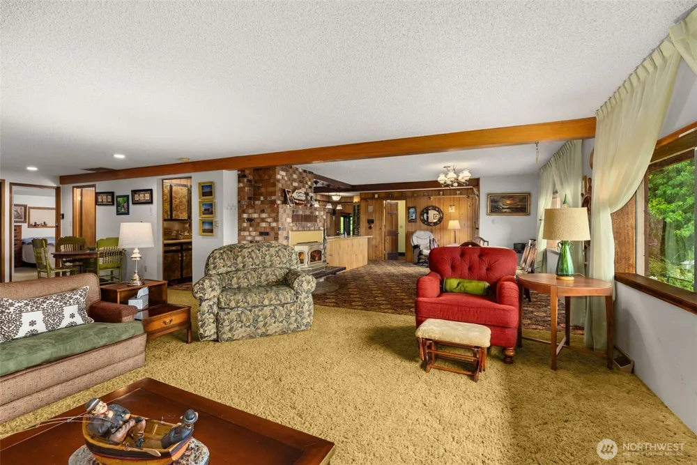 431 B STREET South Bend, WA 98586