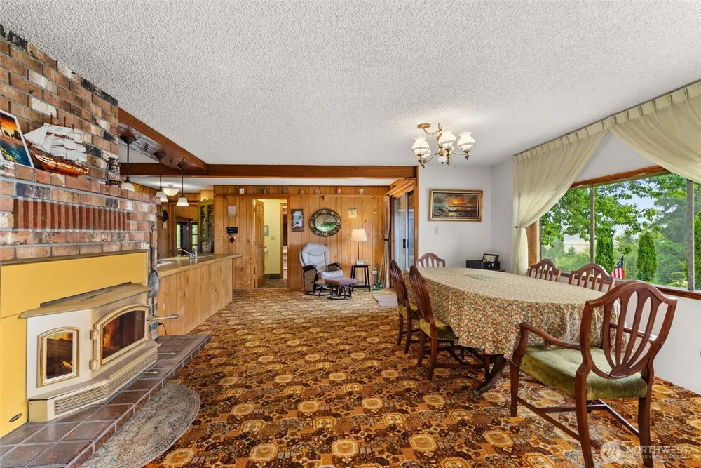 431 B STREET South Bend, WA 98586