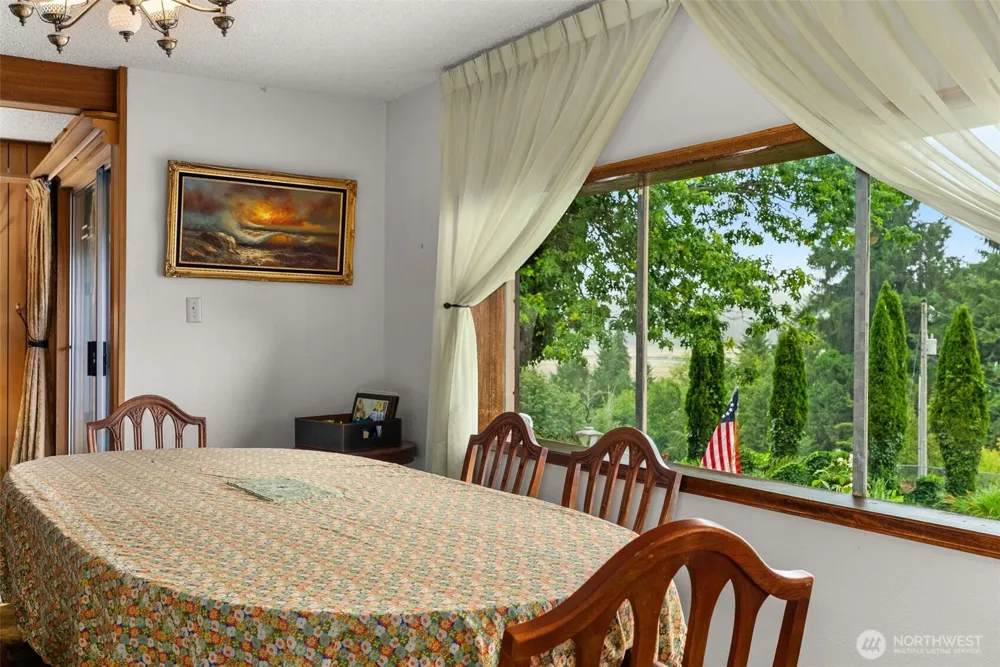 431 B STREET South Bend, WA 98586