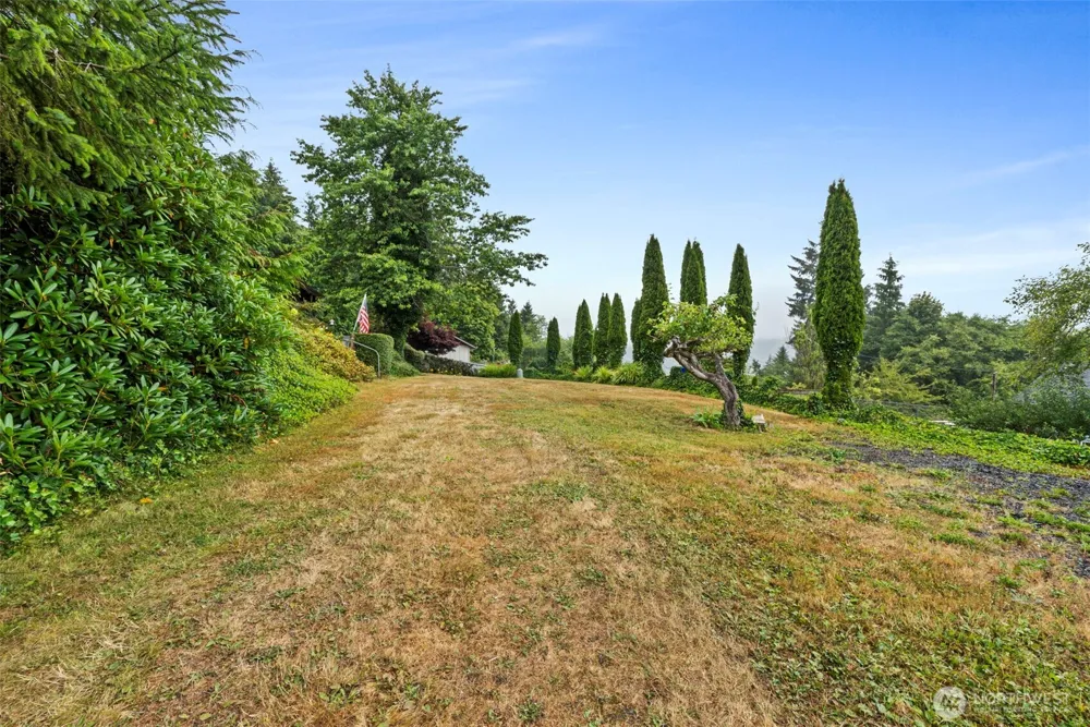 431 B STREET South Bend, WA 98586