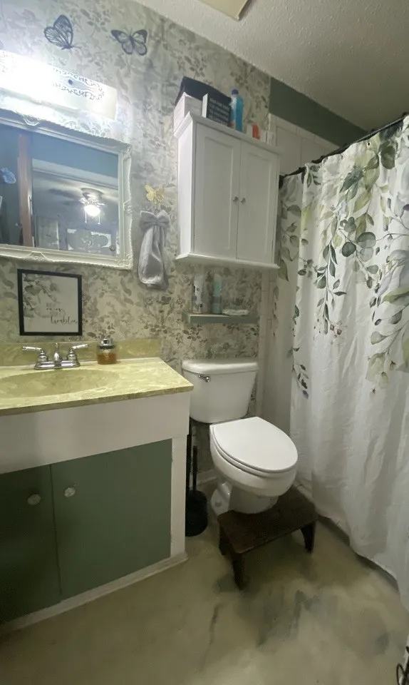 1601 Andrea Street Alice, TX 78332