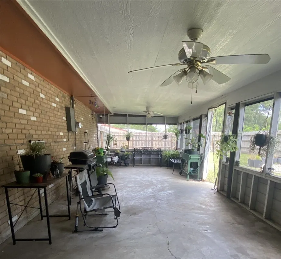 1601 Andrea Street Alice, TX 78332