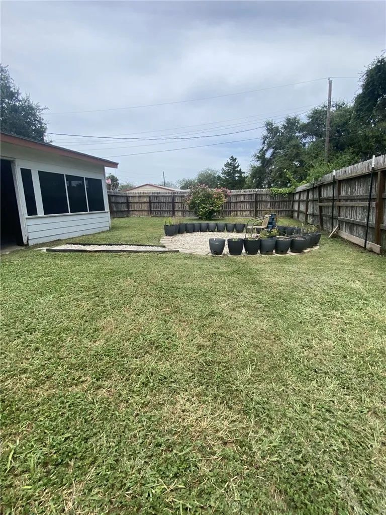 1601 Andrea Street Alice, TX 78332