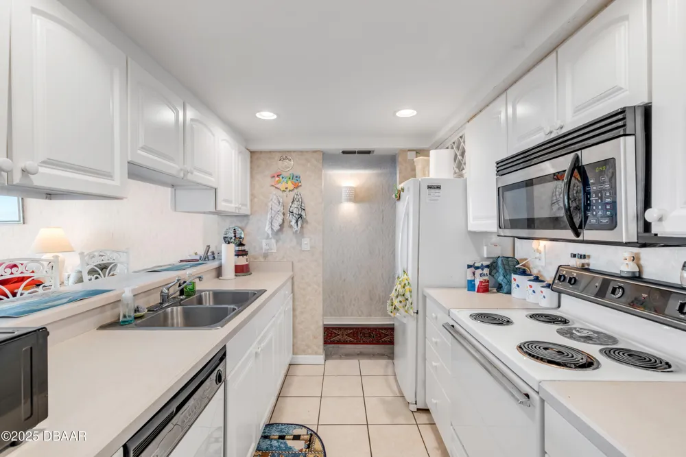 5203 S Atlantic Avenue #412B New Smyrna Beach, FL 32169