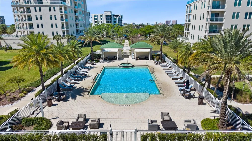 1 PALM TERRACE Belleair, FL 33756
