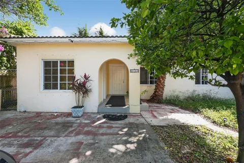 2131 BIARRITZ DRIVE