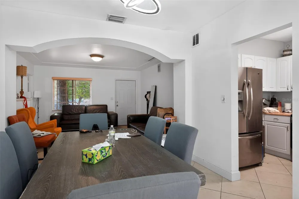 2131 BIARRITZ DRIVE Miami Beach, FL 33141